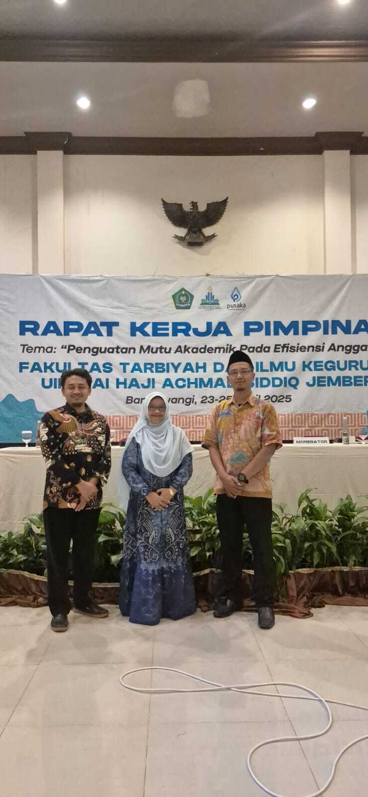 Koordinator Prodi PAI dan  Dua Dosen PAI Mengahadiri  Rapat Kerja Pimpinan di Banyuwangi